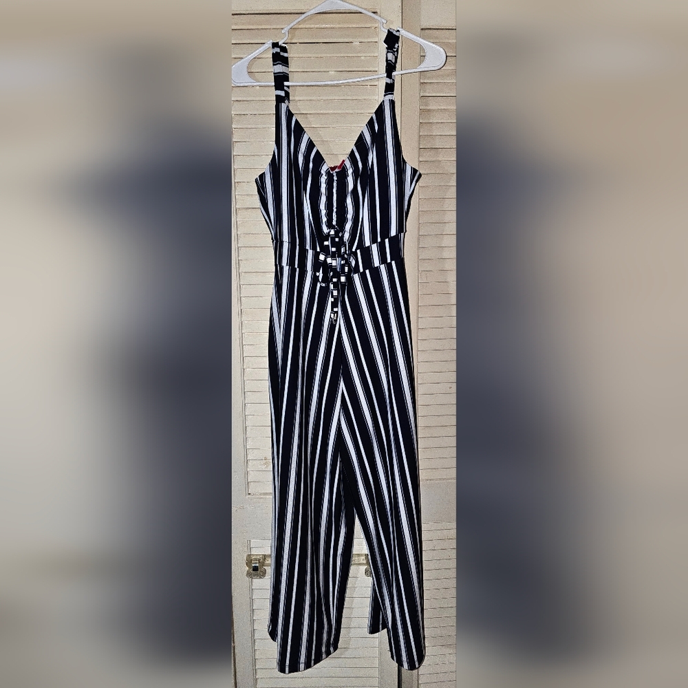 Guess Navy and white jumpsuit size large